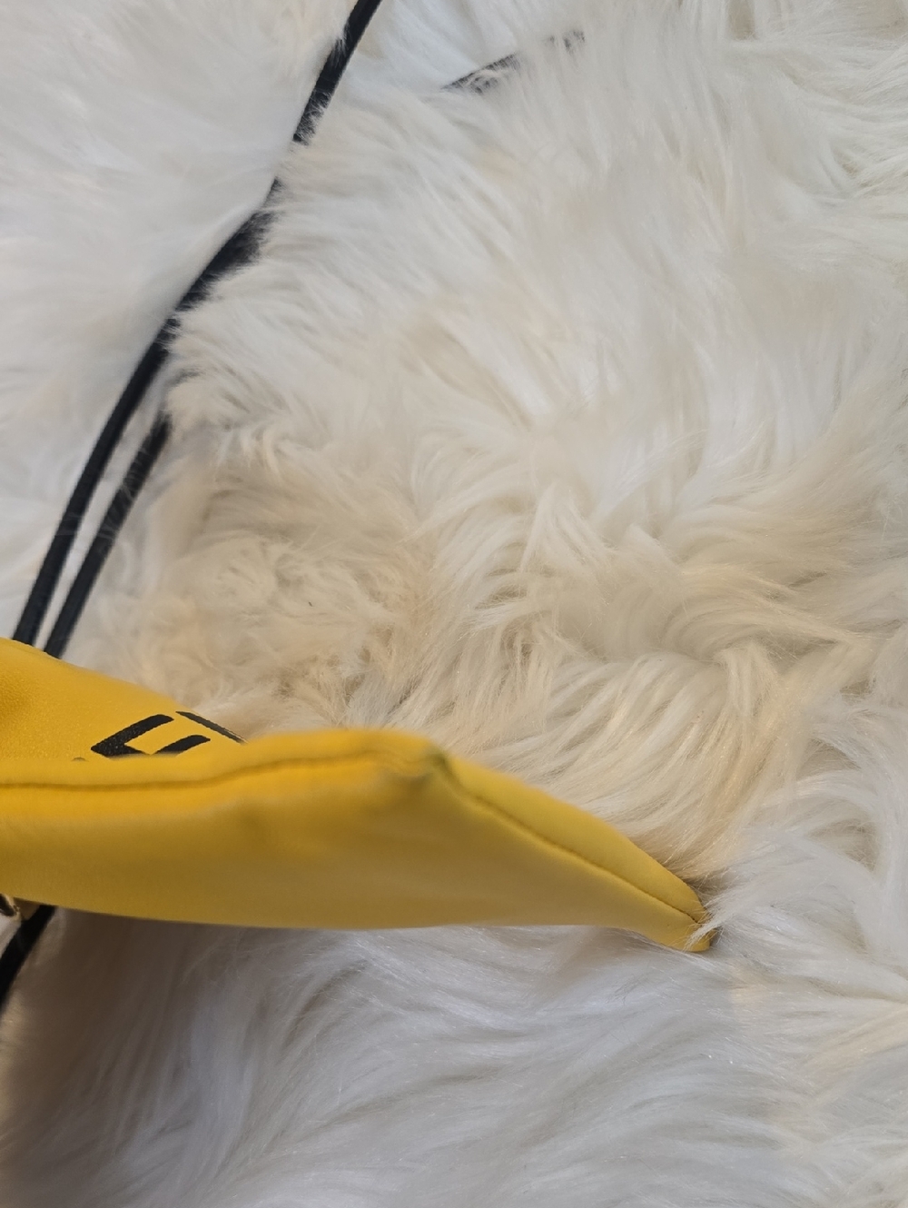 Fendi‎ Yellow Drawstring Mini Pouch - Picture 11 of 17